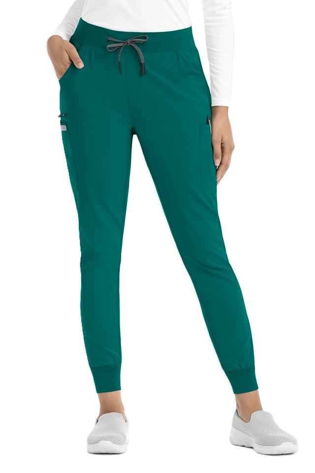 Women's hunter green jogger scrub pants IRG EPIC 9812 with ribbed ankle cuffs and stretch fabric.