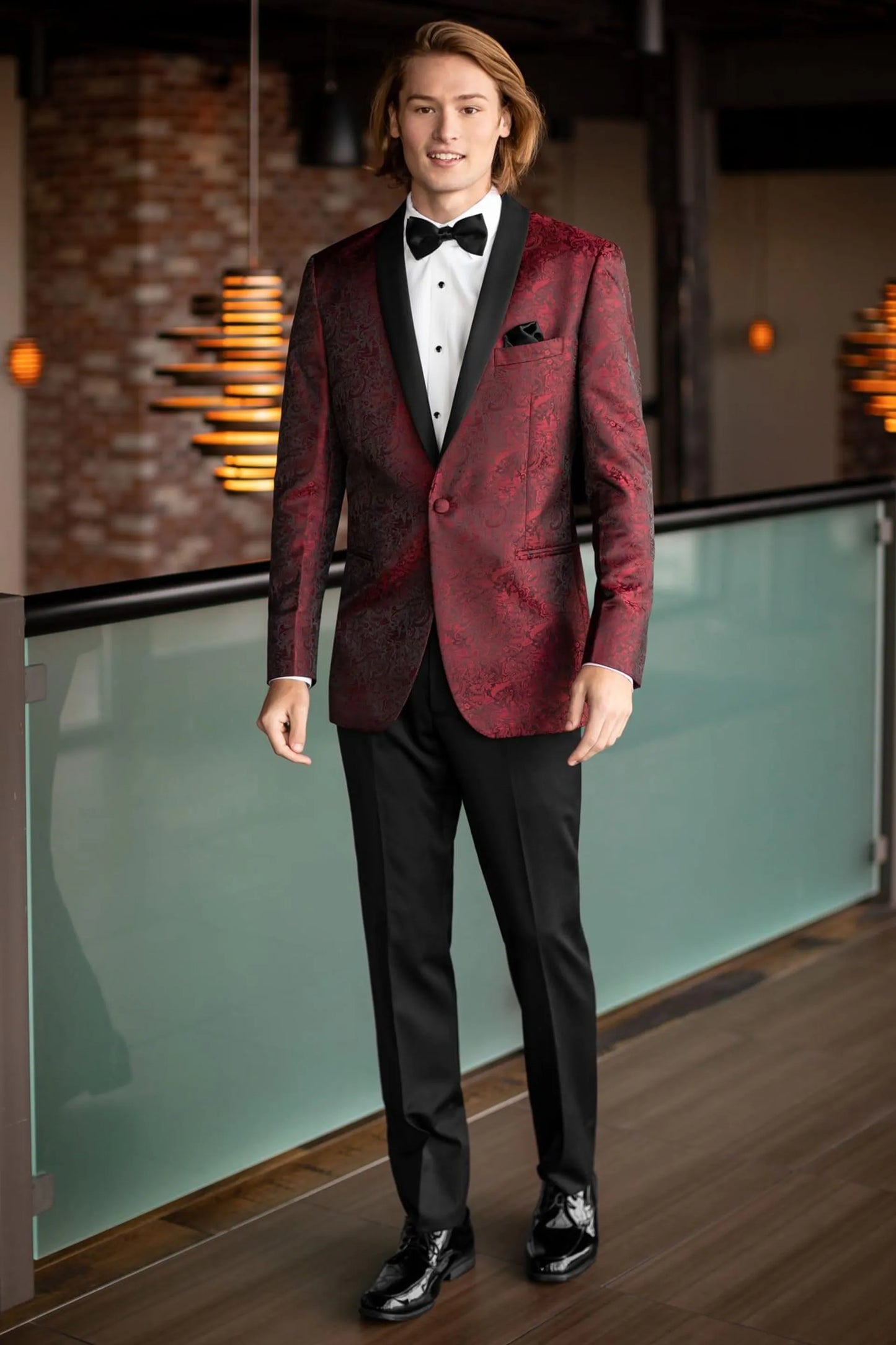 Jim's Formal Wear Mark of Distinction Apple Red Paisley Aires Tuxedo – Slim Fit
