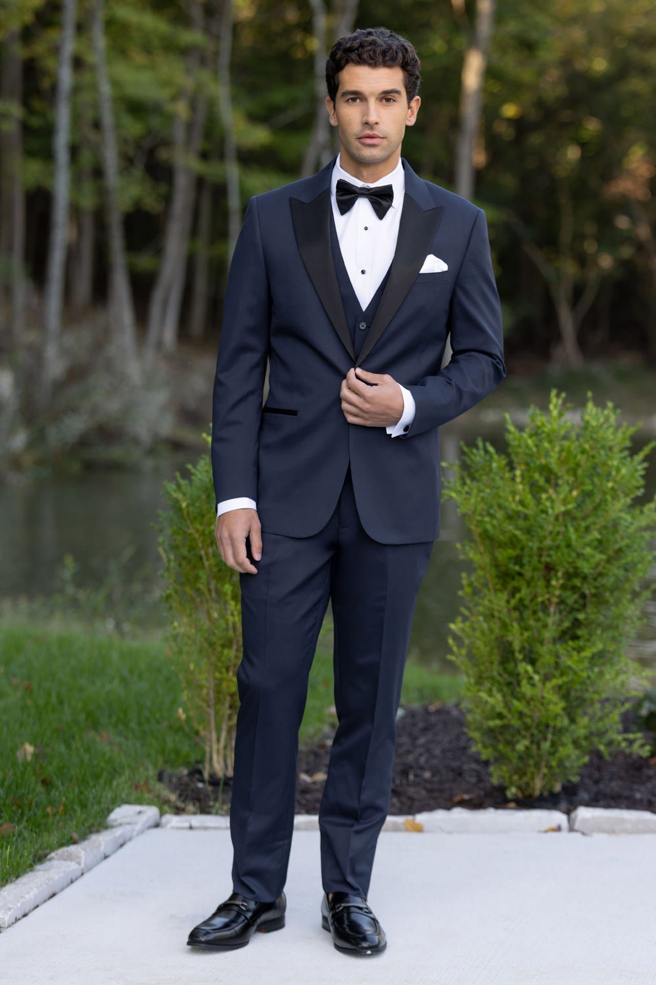 Jim's Formal Wear Michael Kors Performance Stretch Navy Tuxedo – Slim Fit
